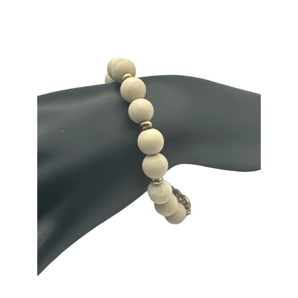 Cream Colored Beaded Gold Chain Stretch Bracelet 8 inch - Picture 2 of 6